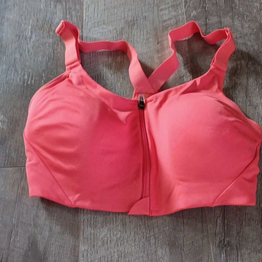 NWOT all in motion bra 34D